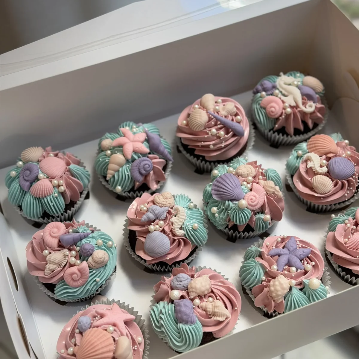 Anasayfa 32 Denizkızı & Deniz Kabuğu 12’li Cupcake